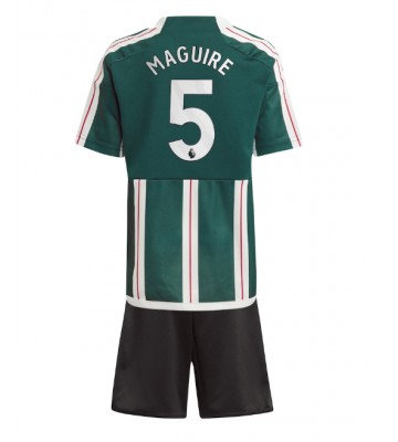 Manchester United Harry Maguire #5 Segunda Equipación Niños 2023-24 Manga Corta (+ Pantalones cortos)